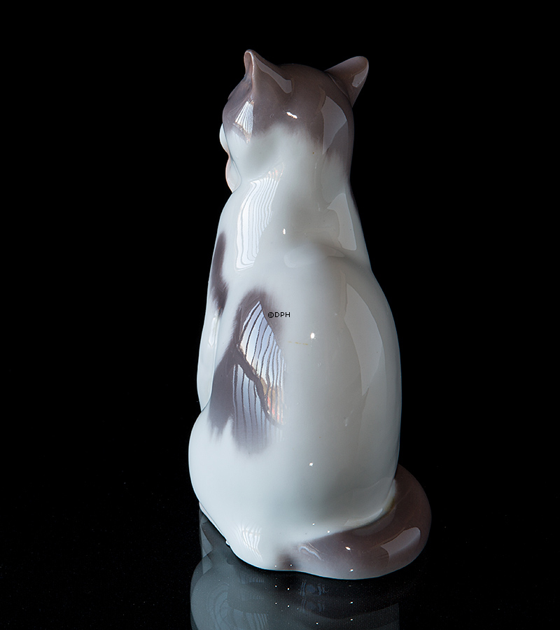 Gefleckte Katze, Bing & Gröndahl Katze Figur Nr. 2466
