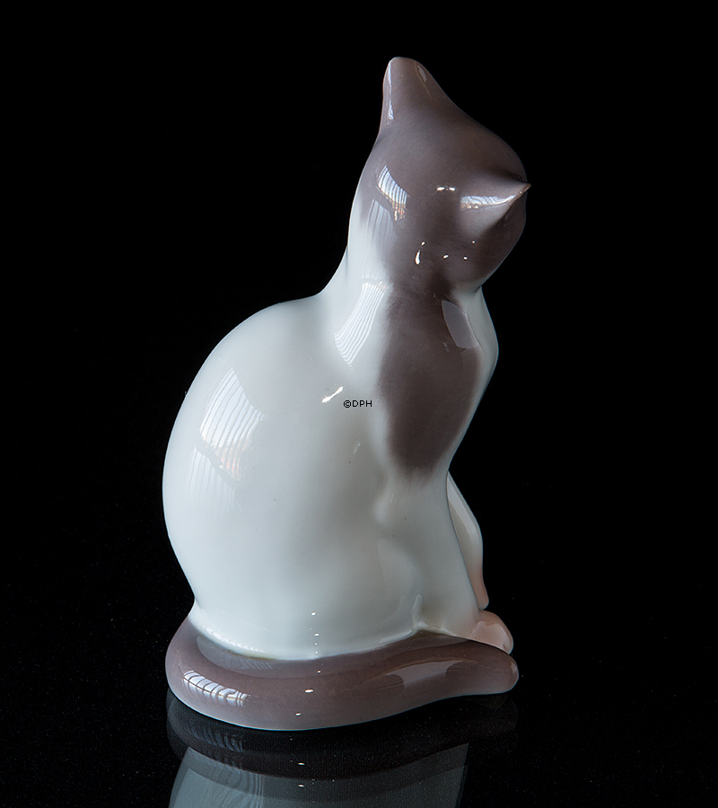 Gefleckte Katze, Bing & Gröndahl Katze Figur Nr. 2466