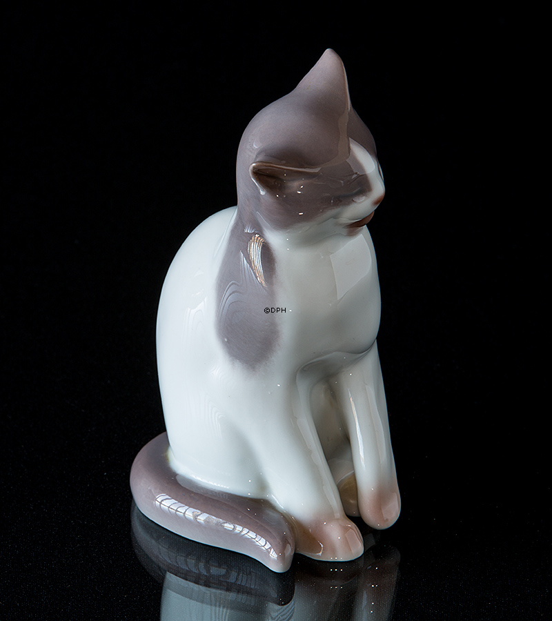 Gefleckte Katze, Bing & Gröndahl Katze Figur Nr. 2466