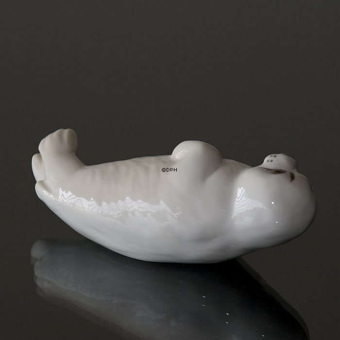 Robben liegend auf der Seite, Bing & Gröndahl Figur Nr. 543 oder 2472