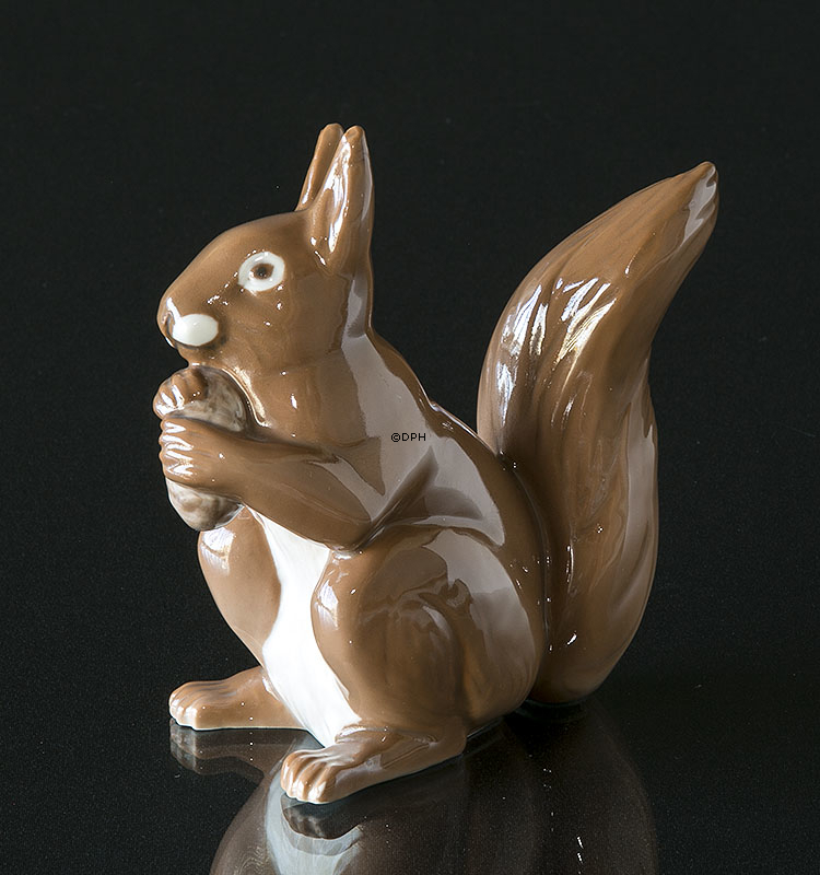 Eichhörnchen, Bing & Gröndahl Figur Nr. 2474