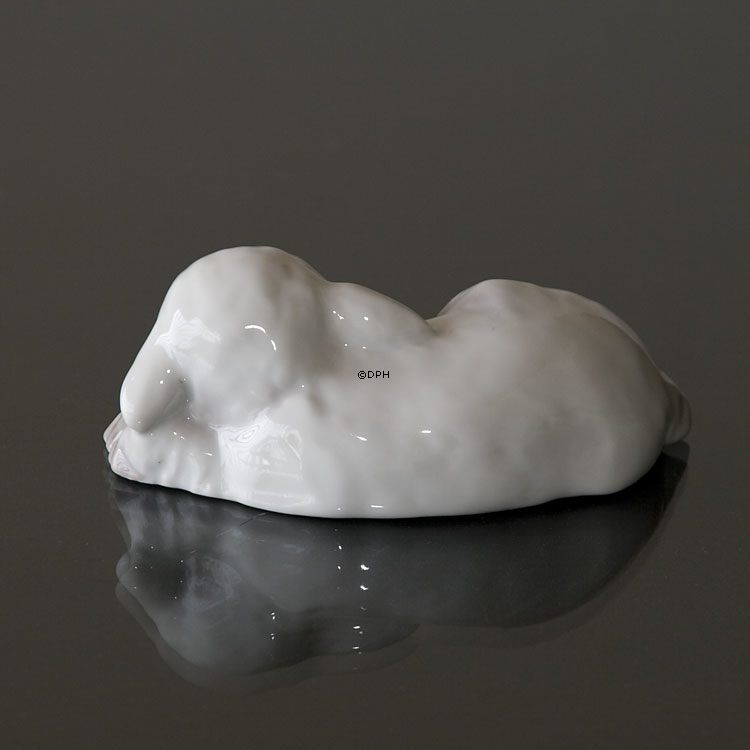 Lamm schläft unschuldig, Bing & Gröndahl Figur Nr. 558 oder 2558