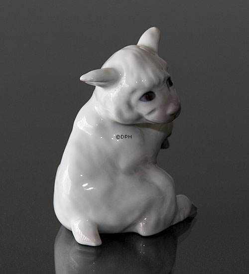 Lamm, Bing & Gröndahl Figur Nr. 559 oder 2559