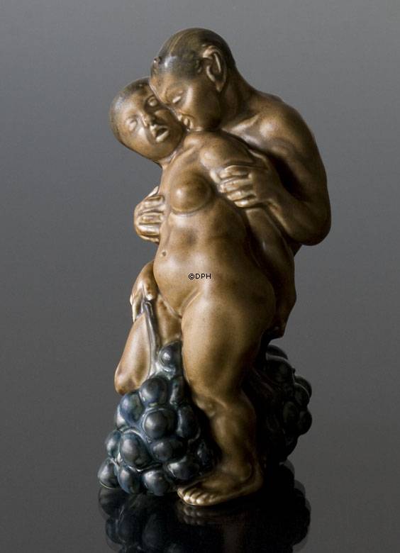 Faun und Frau - Geflügelter Gott, Bing & Grøndahl Figur Nr. 4023, entworfen von Kai Nielsen.