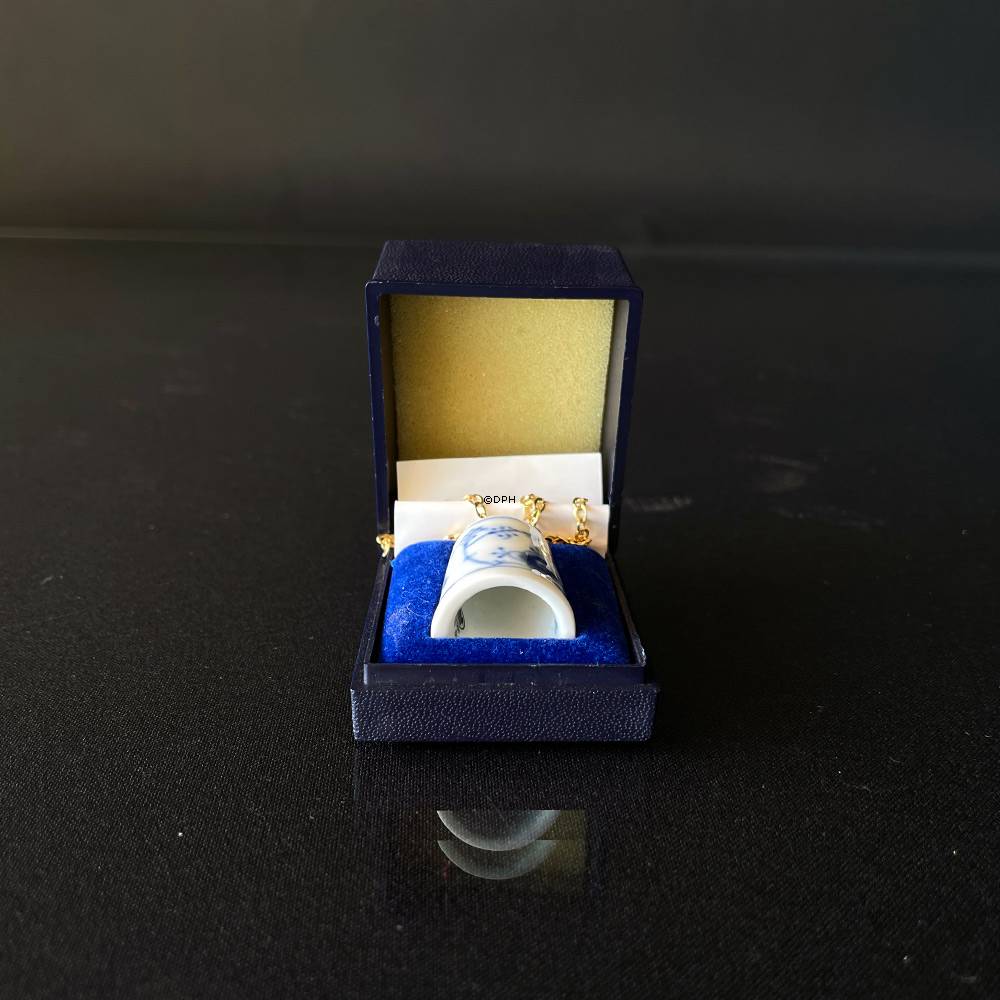 Bing & Gröndah Musselmalet Fingerhut mit Kette