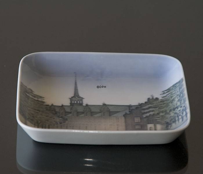 Schale mit Blick auf die Straße, Bing & Gröndahl Nr. 539-455