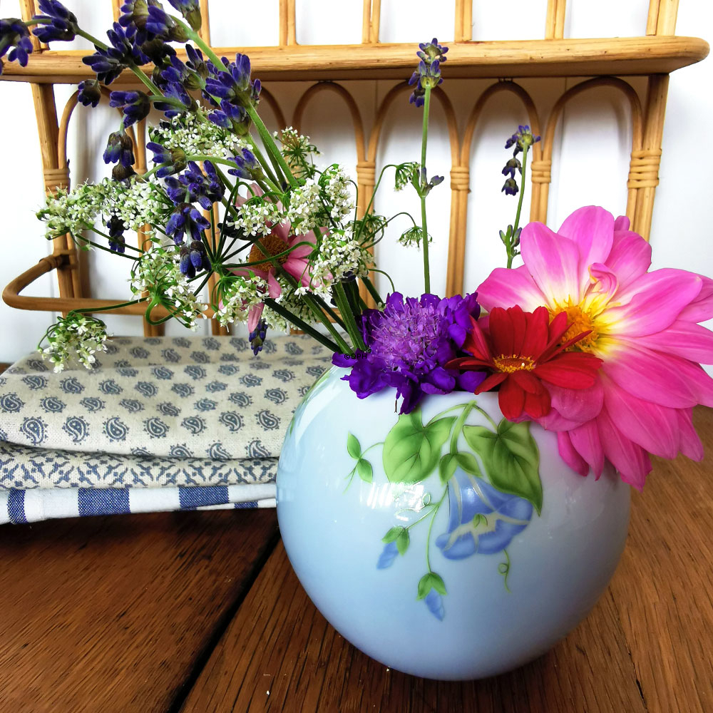 Bing & Gröndahl Vase mit Winden Nr. 5411-1831