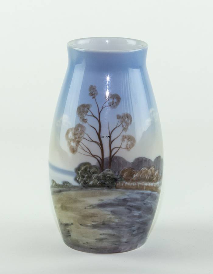 Vase mit Landschaft mit Baum, Bing & Gröndahl Nr. 575-5247