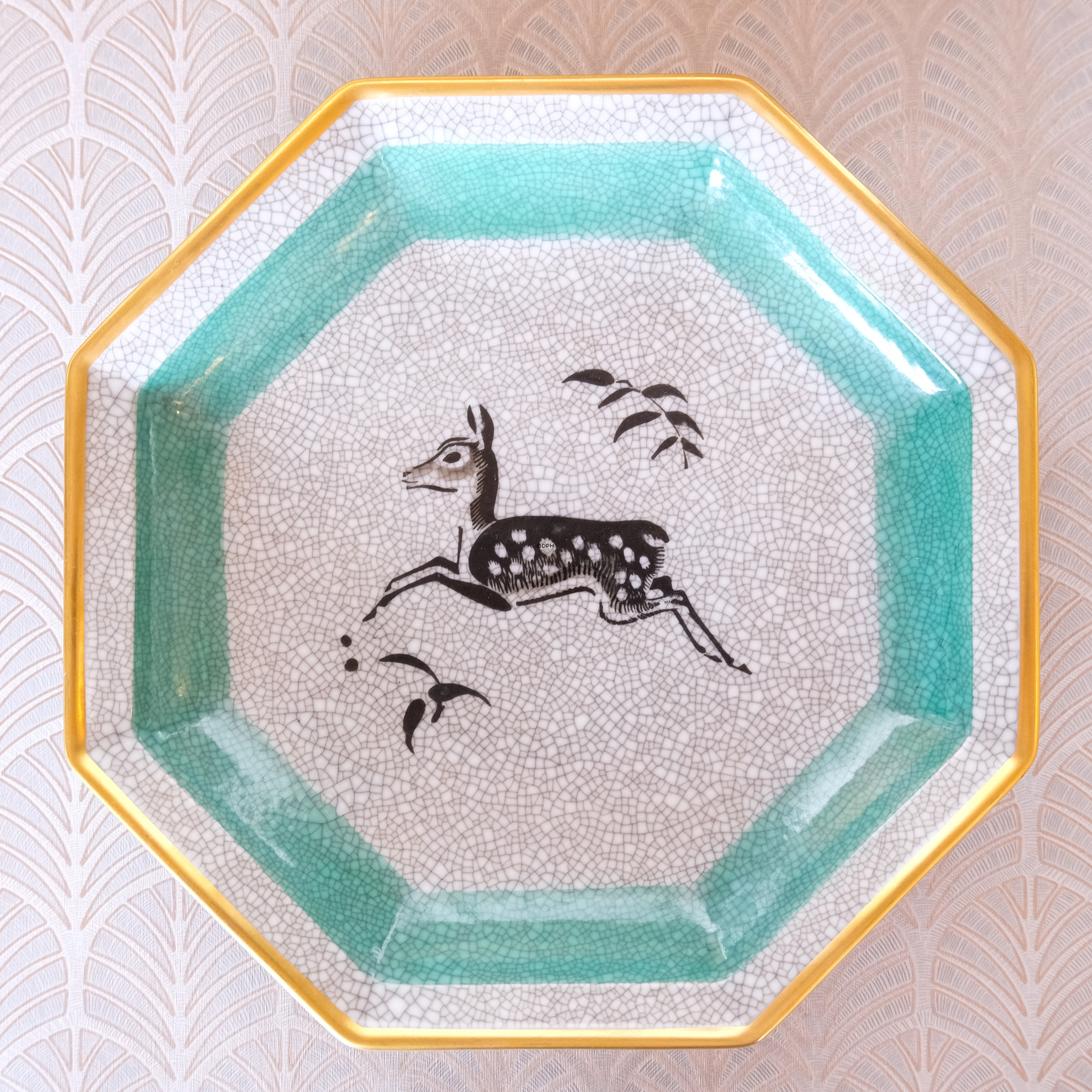 Schale in grauem Craquelé mit Reh, Bing & Gröndahl Nr. 600-1055