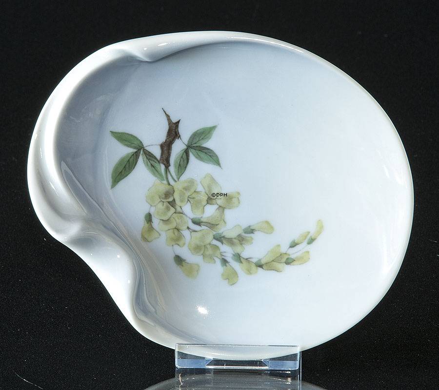 Schale mit Goldregen (Laburnum), Royal Copenhagen Nr. 62-88