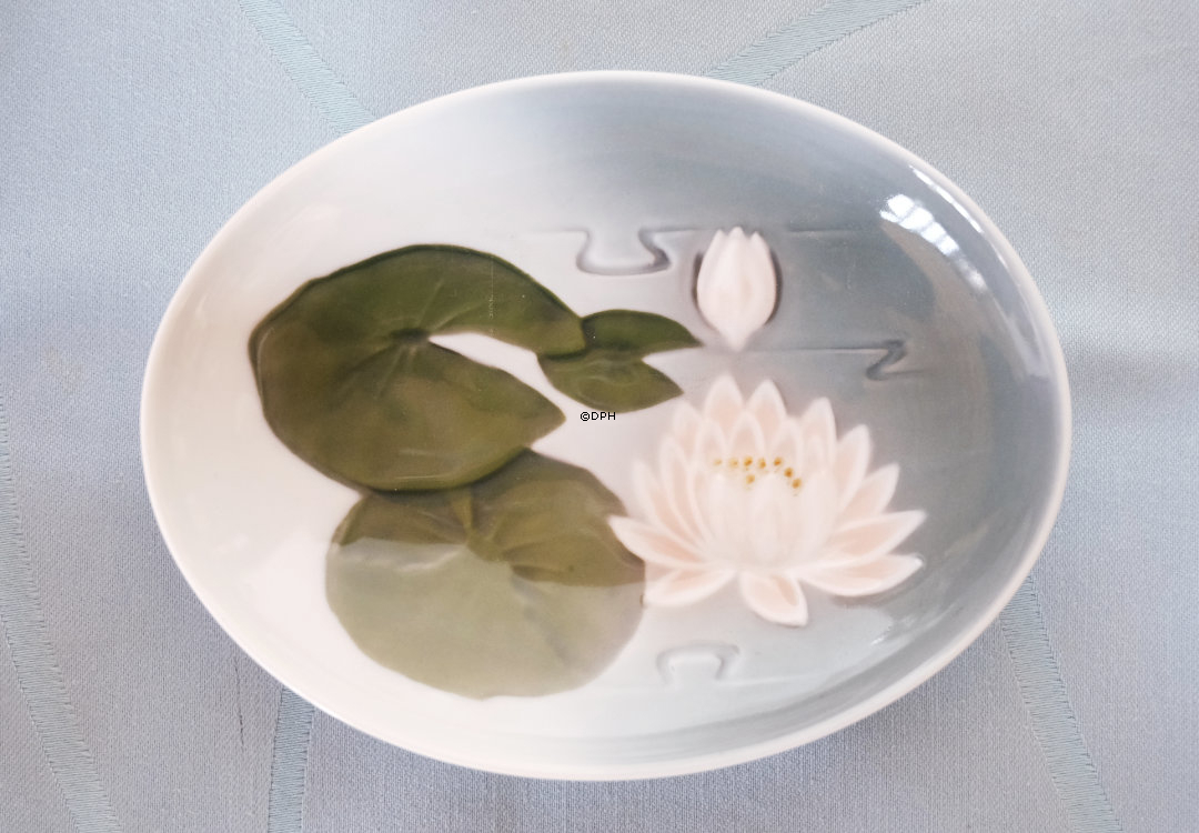Schüssel mit Seerose, Bing & Gröndahl Nr. 6414
