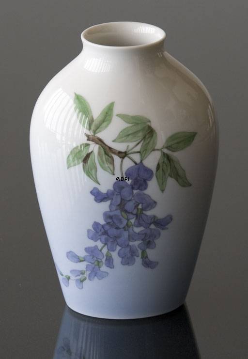 Vase mit Blumenzweig, Bing & Gröndahl Nr. 72-239