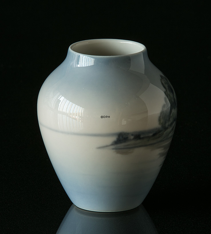 Vase mit Landschaft, Bing & Gröndahl Nr. 7381-12