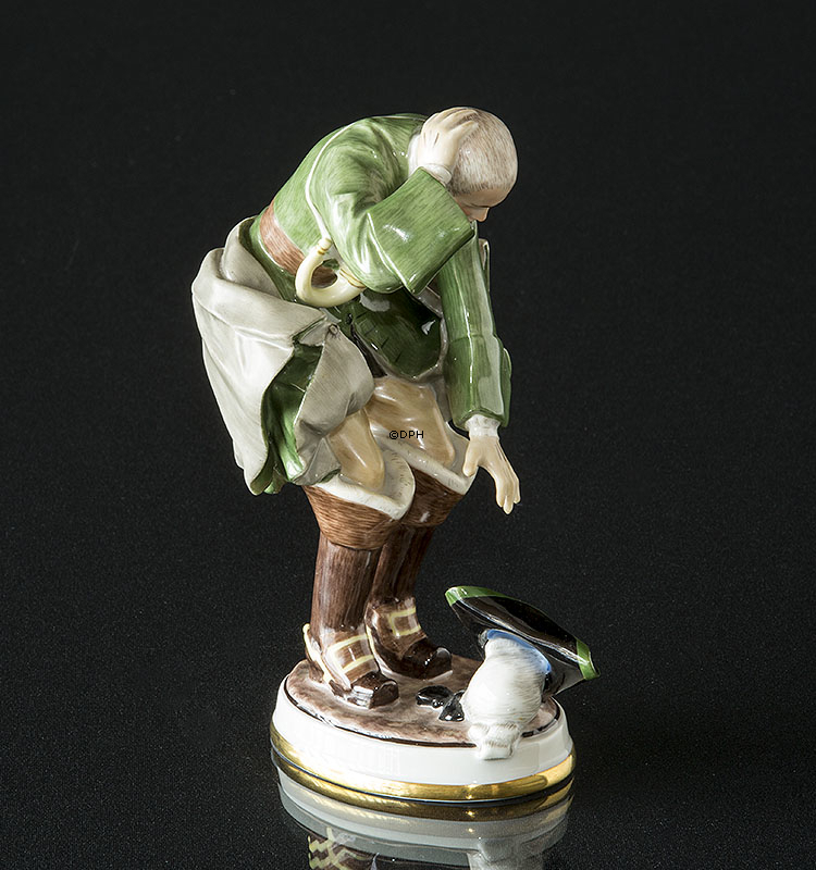 Herr im Wind, Bing & Gröndahl Überglasurfigur Nr. 8043