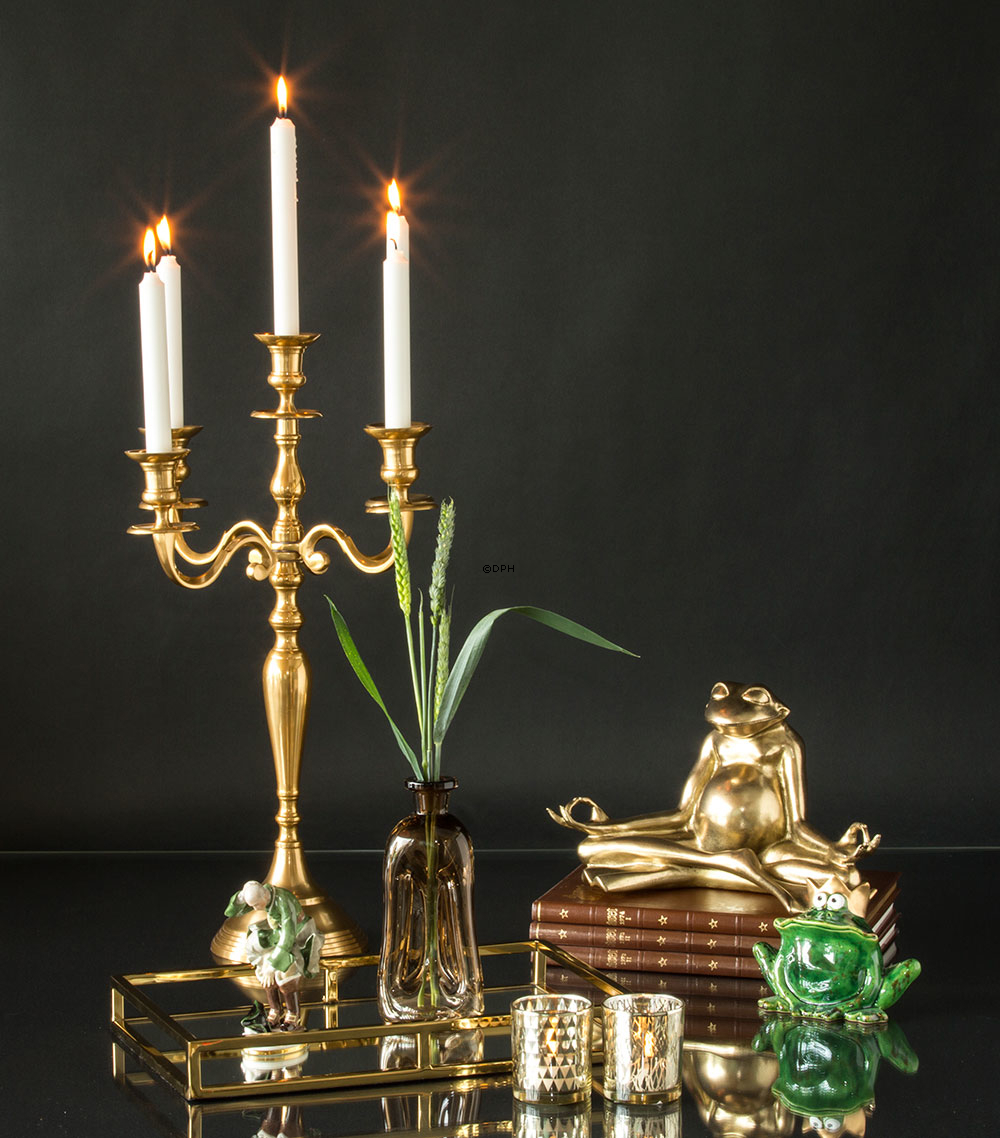 Herr im Wind, Bing & Gröndahl Überglasurfigur Nr. 8043