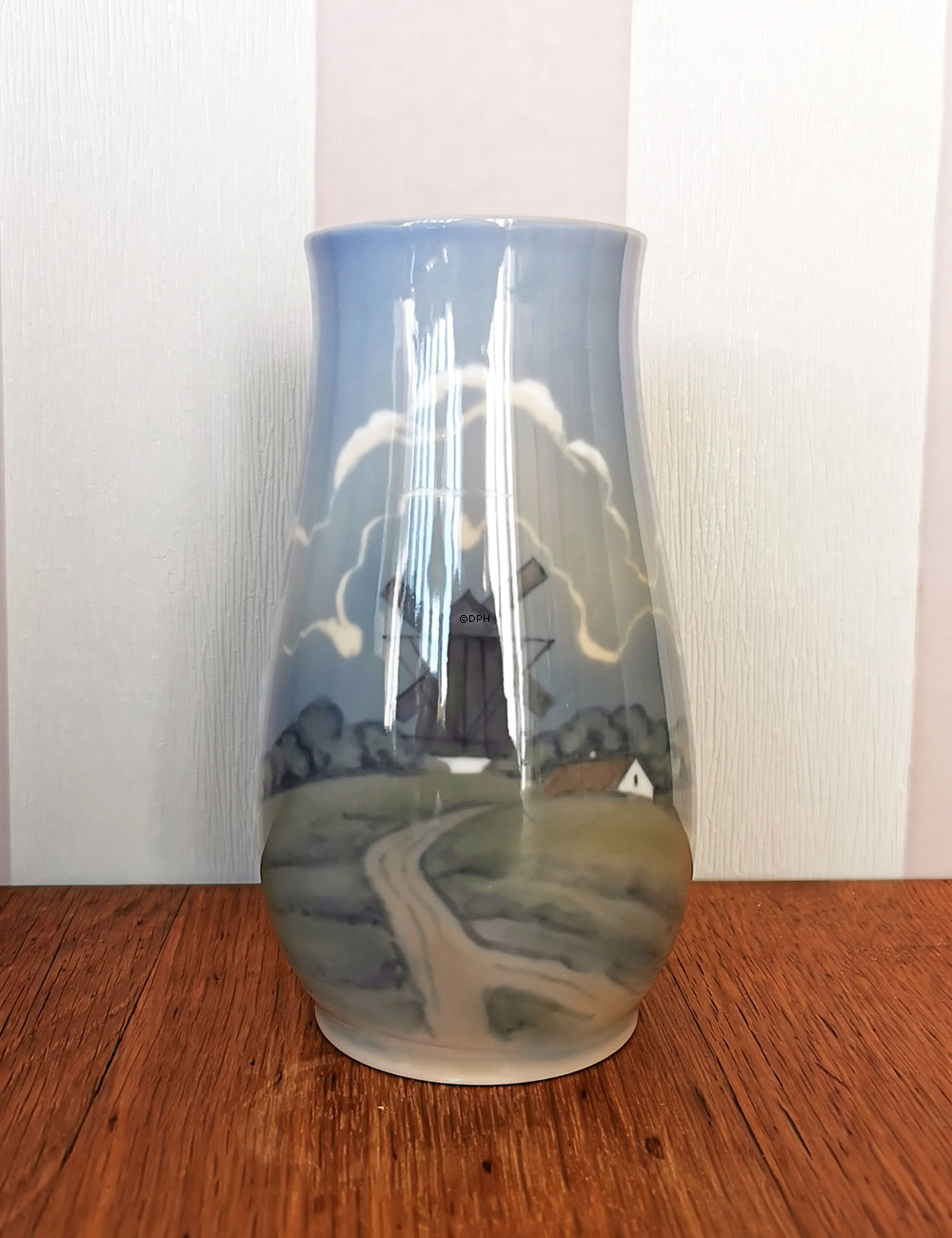 Vase mit Landschaft mit Mühle, Bing & Gröndahl Nr. 8522-210