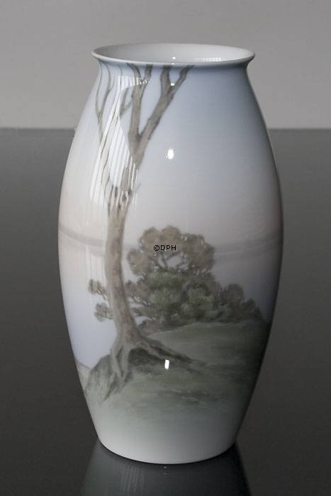 Vase mit Landschaft mit Bäumen, Bing & Gröndahl Nr. 8527-245