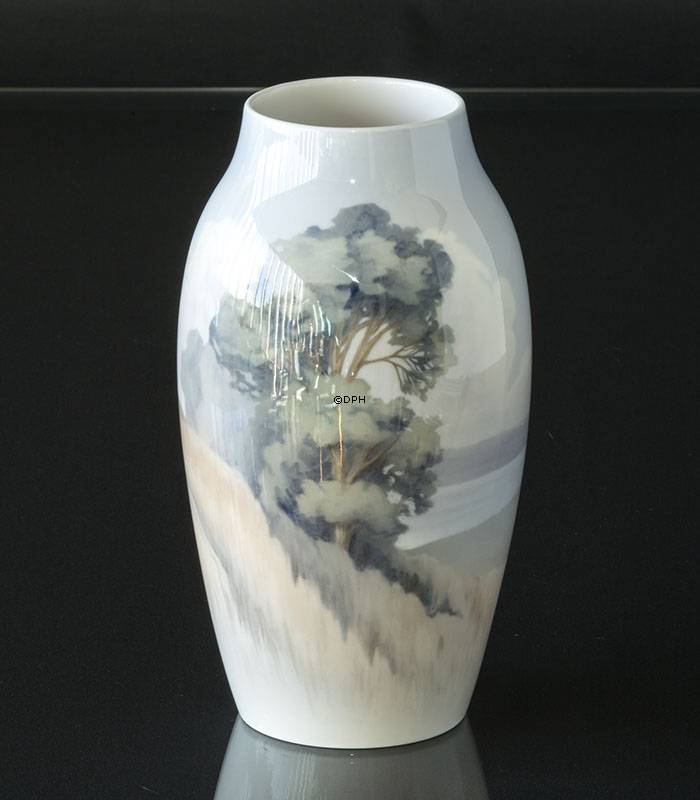 Vase mit Landschaft mit Bäumen, Bing & Gröndahl Nr. 8528-243