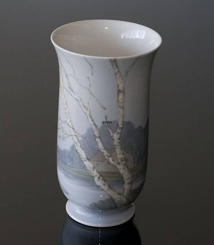 Vase mit Landschaft mit Birken und einem Häuschen, Bing & Gröndahl Nr. 8775-504