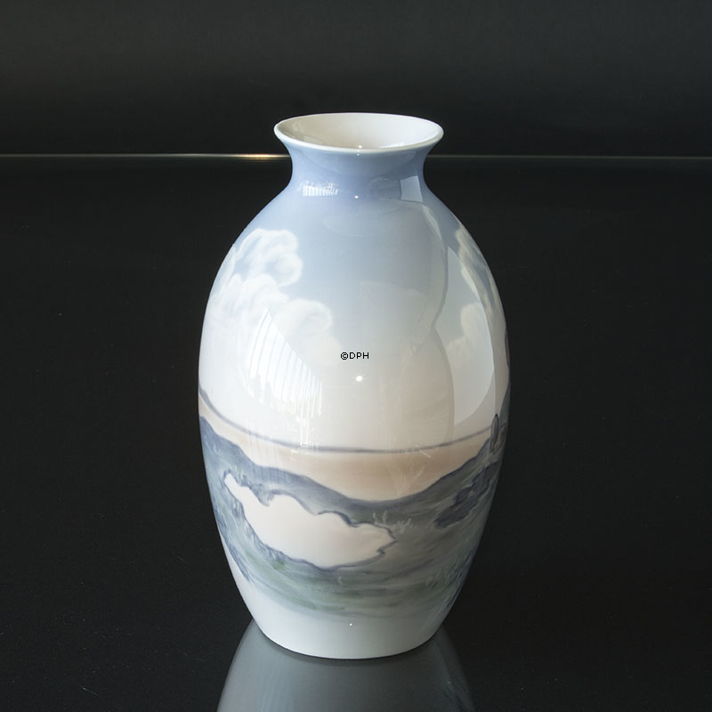Vase mit Landschaft mit Dolmen, Royal Copenhagen Nr. 8776-506