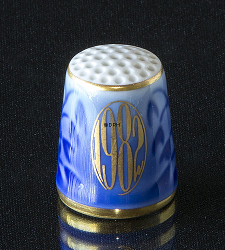 Fingerhut 1982 MIT KETTE, Bing & Gröndahl