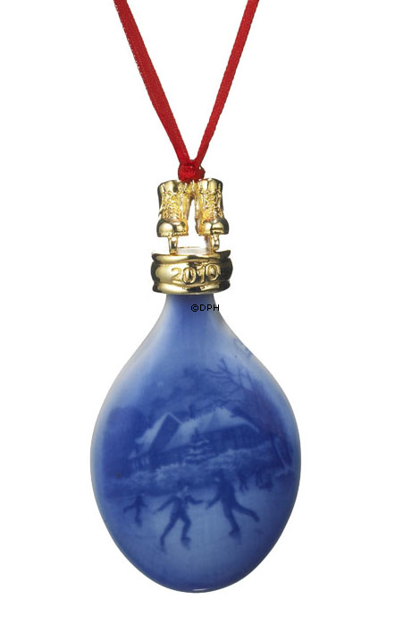 2010 Bing & Gröndahl X-mas Ornament, Weihnachtstropfen, Eislaufen auf dem See