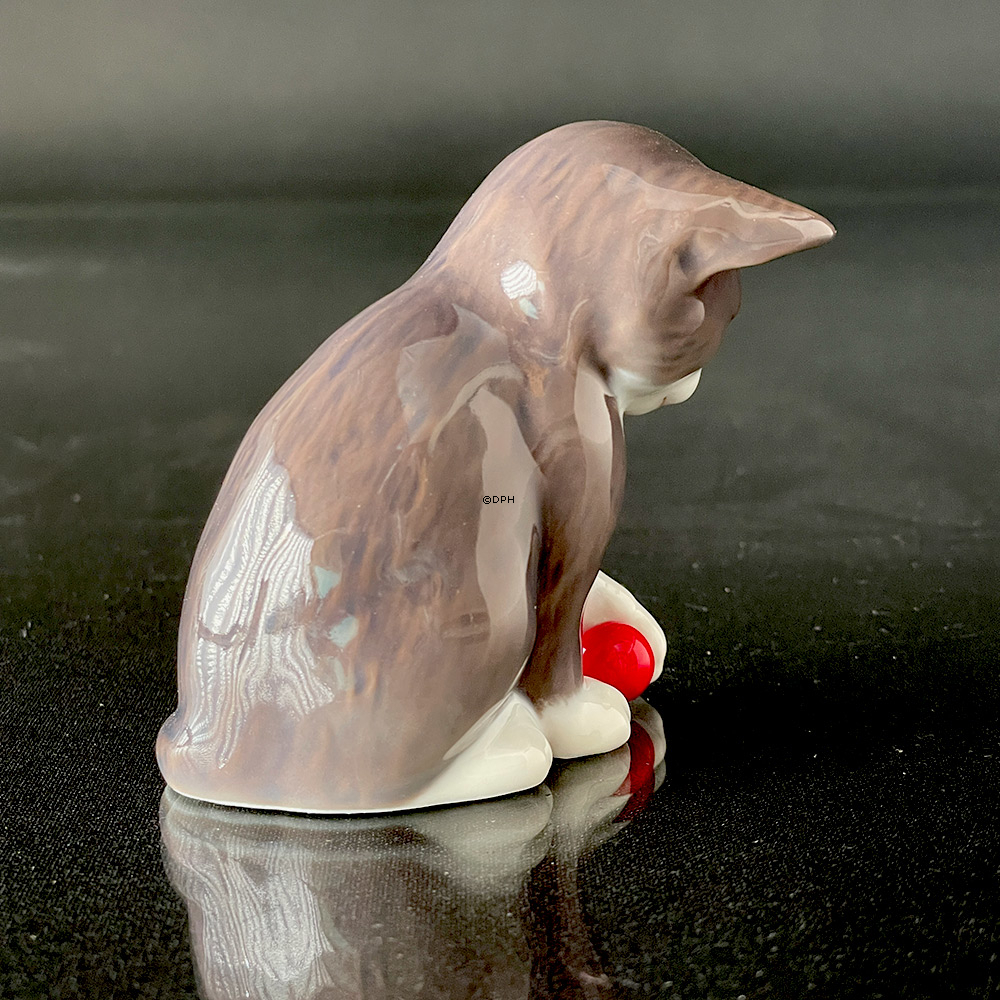 Katze Bing & Gröndahl Muttertagsfigur (Mit Fehler ohne Ball)