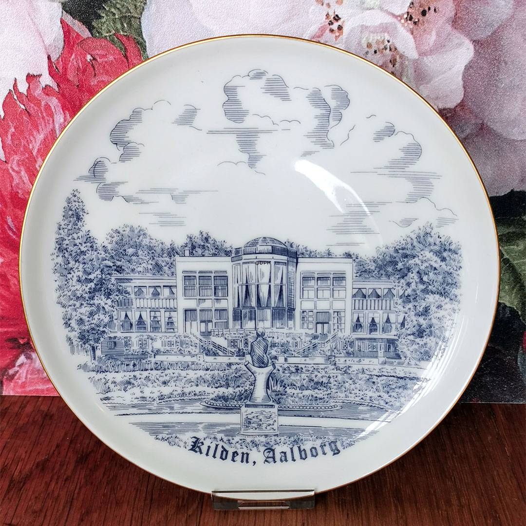 Die Quelle Teller, Zeichnung in blau, Bing & Gröndahl