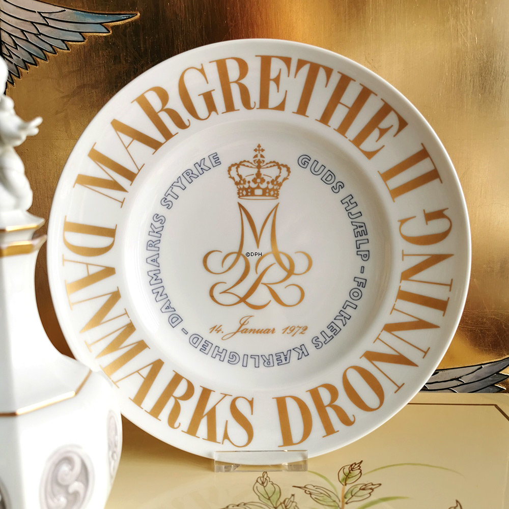 Gedenkteller, Margrethe II, 14. Januar 1972, Gottes Hilfe, die Liebe des Volkes, Dänemarks Stärke, Bing & Gröndahl