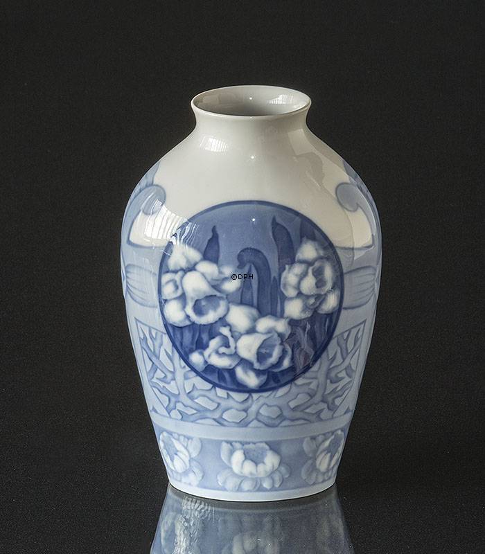 Ostervase mit Narzissen 1916, Bing & Gröndahl