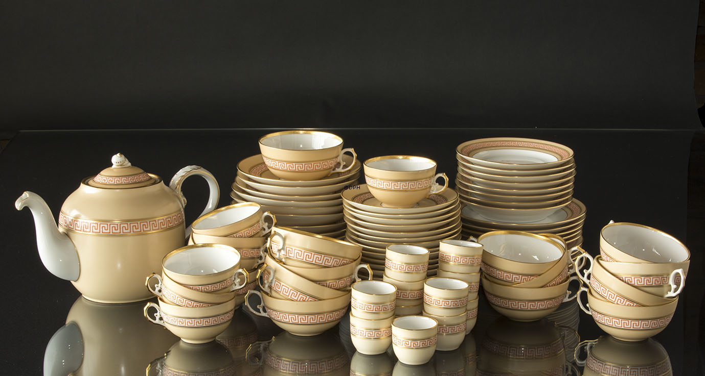 Bing & Gröndahl Tee Geschirr mit griechischer Mäander Muster