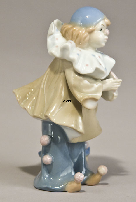 Clown, der mit seinen Büchern klug aussieht Nr. 2