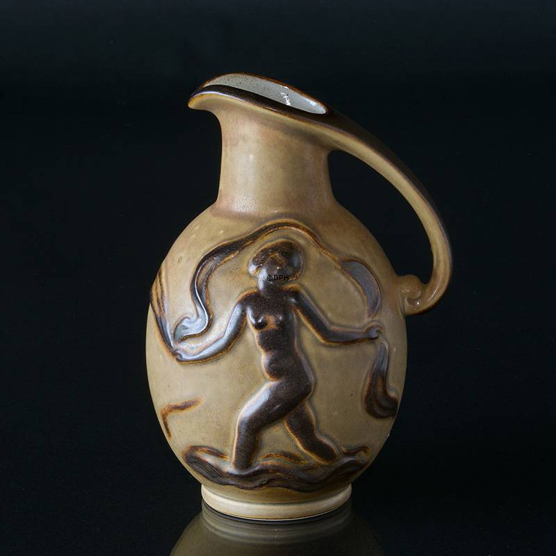 Michael Andersen Krug mit tanzenden Nymphen