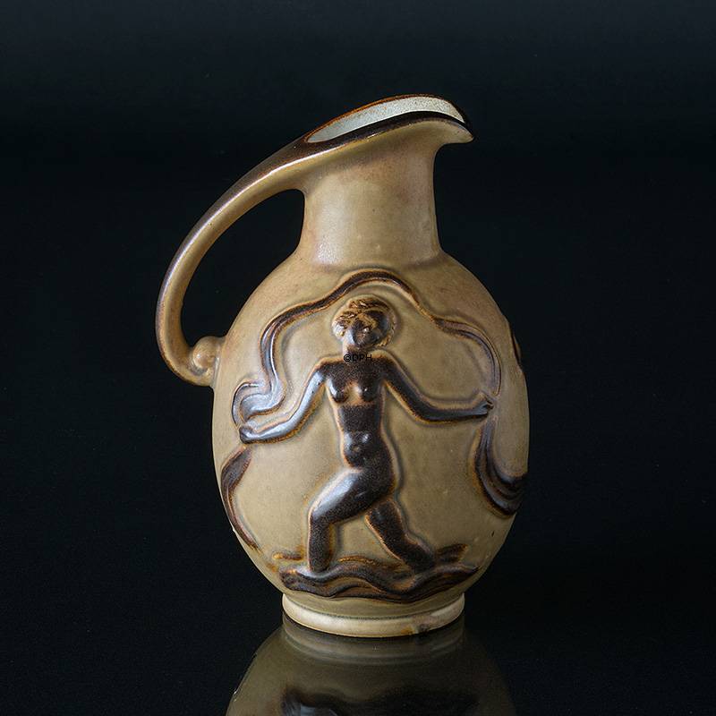 Michael Andersen Krug mit tanzenden Nymphen