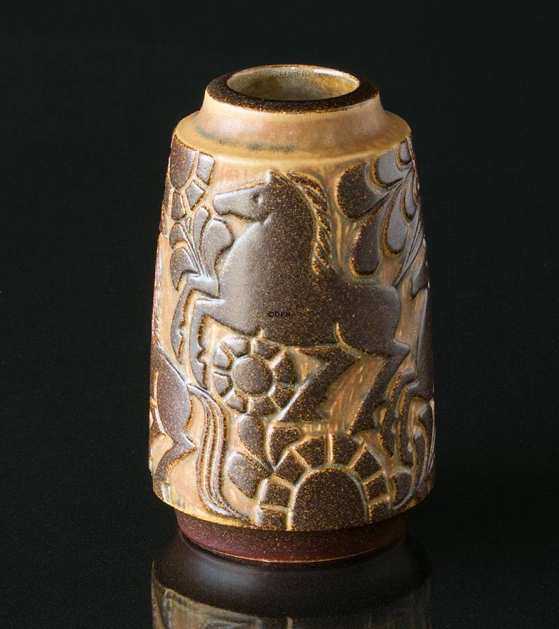 Michael Andersen Vase mit Pferden Nummer 6424