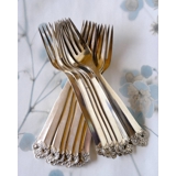 Besteckset bestehend aus Gabeln und Löffeln, insgesamt 36 Stück