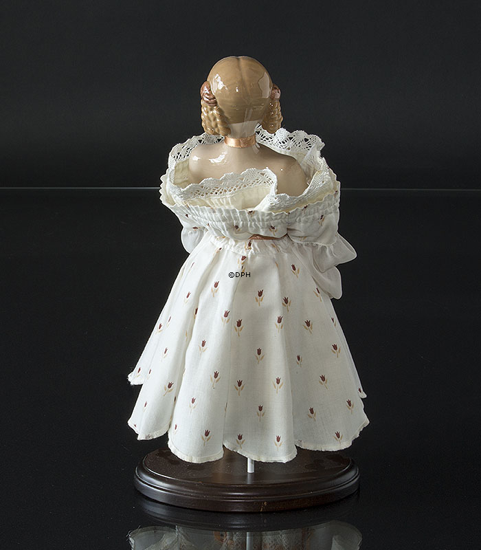 B & G jährliche Puppe w / Kleidung Trine 1985, Bing & Gröndahl