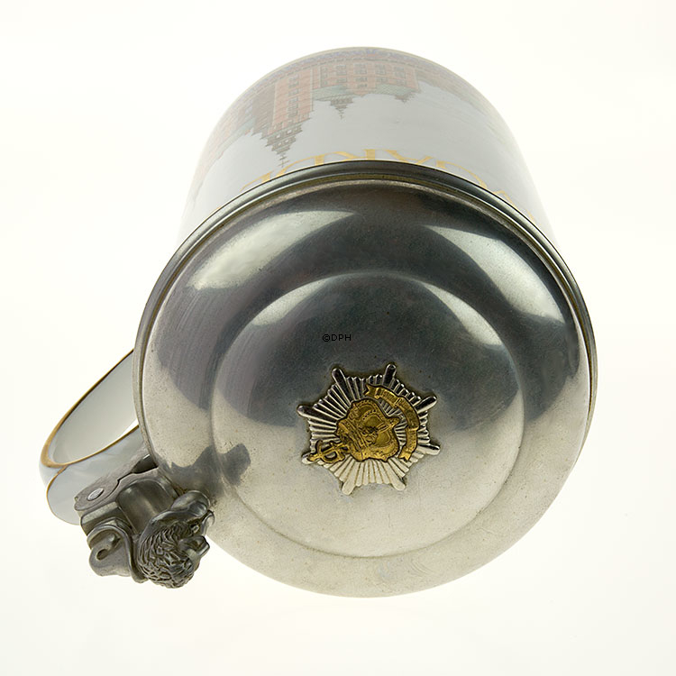 Becher, "Die königliche Leibgarde", 325 Jahre., Royal Copenhagen