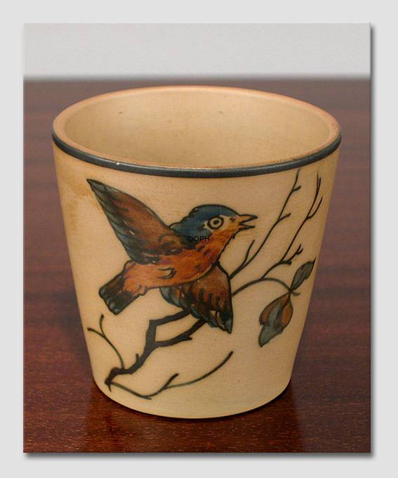 Vase mit Vogel, Hjorth