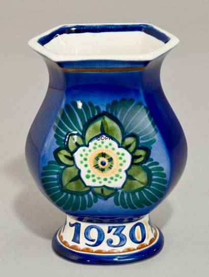 Aluminia Weichnachtsvase 1930