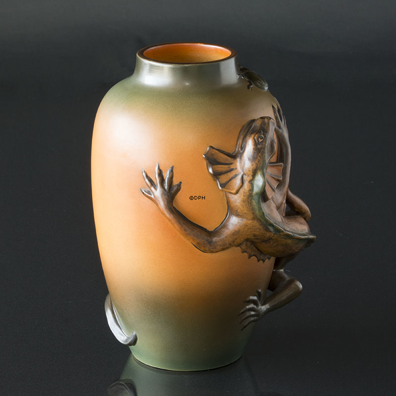 Ipsen Vase mit Echse, Nr. 364