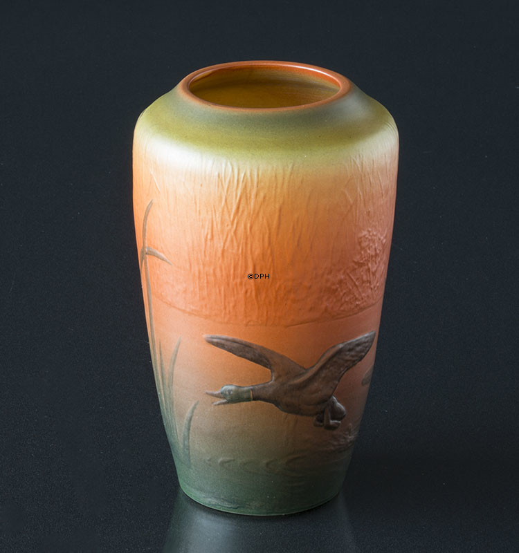 Ipsen Vase mit Hirsch Nr. 635