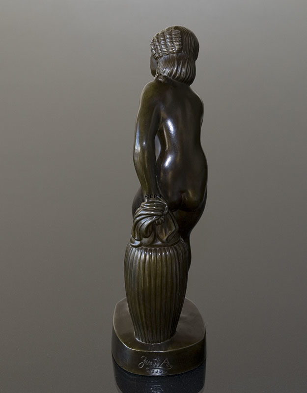 Just Andersen Figur Nackte Frau mit Handtuch, Disko Metall