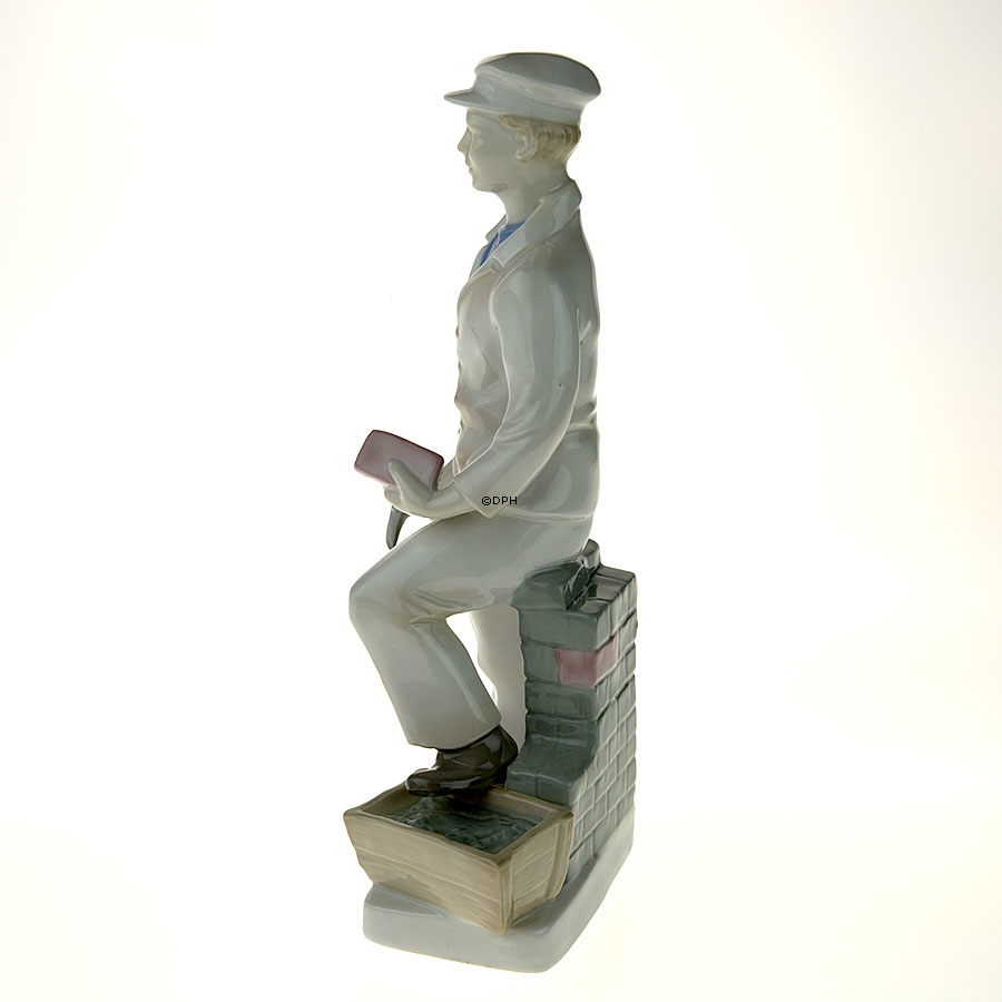 Porzellanfigur Maurer Nr. 10118, mit GDR und Krone markiert