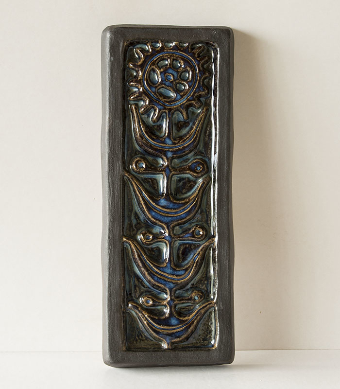 Relief mit blauer Sonnenblume, Søholm, Steinzeug Nr. 3517