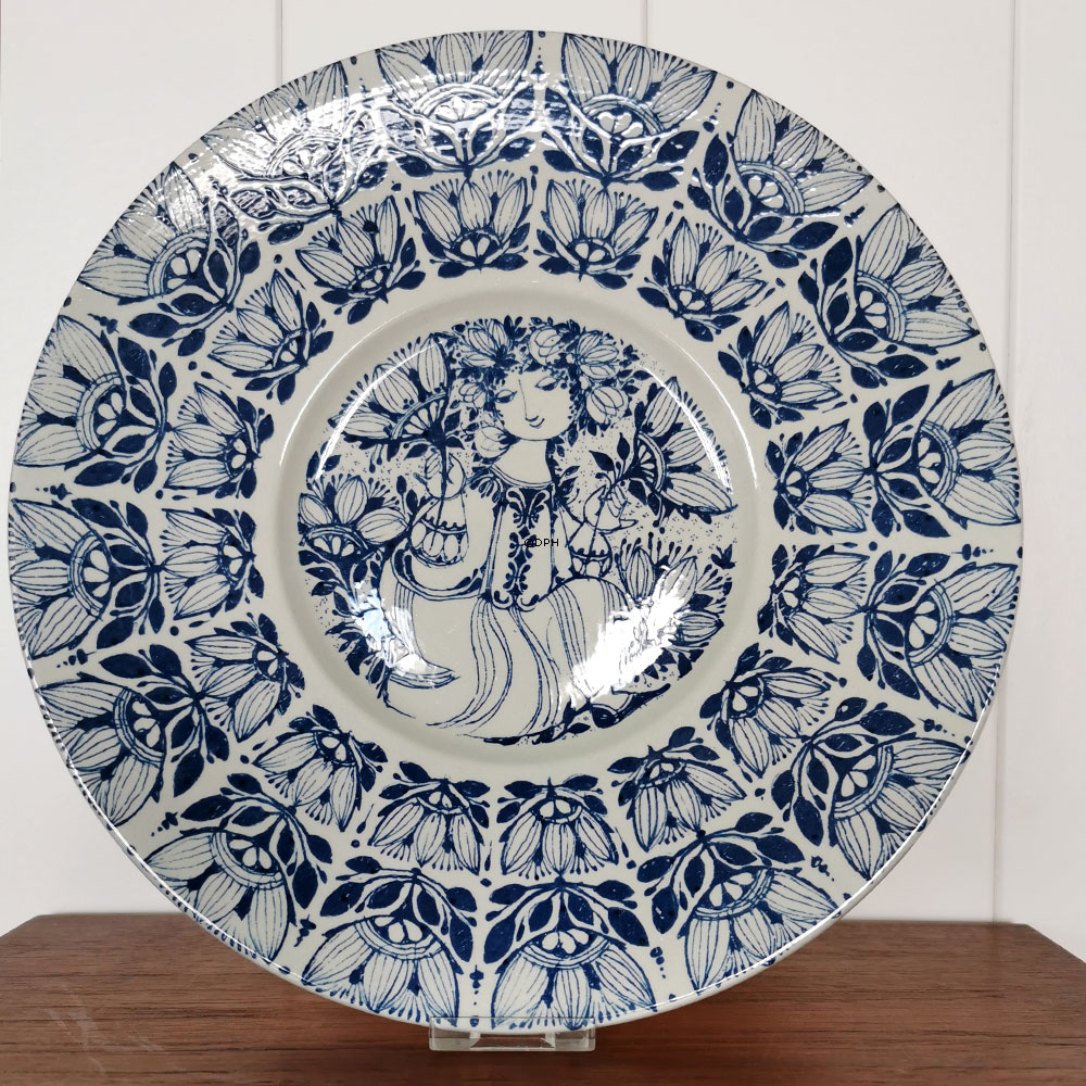 Wiinblad, Mädchen in der Mitte, blaue Zeichnung