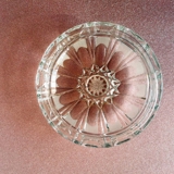 Kristallglas-Bonbonniere, Schale mit Deckel, mit Gravuren