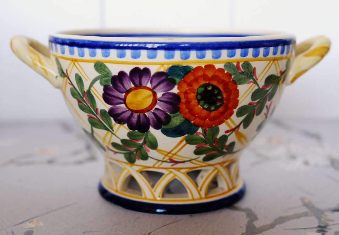 Aluminia Schale mit Henkeln auf Fuß Nr. 732-850 (mit kleinen Fehlern)