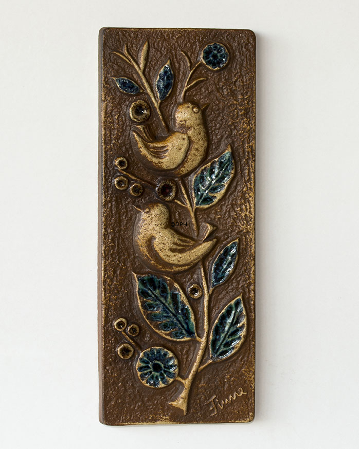 Relief mit Vögeln auf Zweig, Søholm, Steinzeug