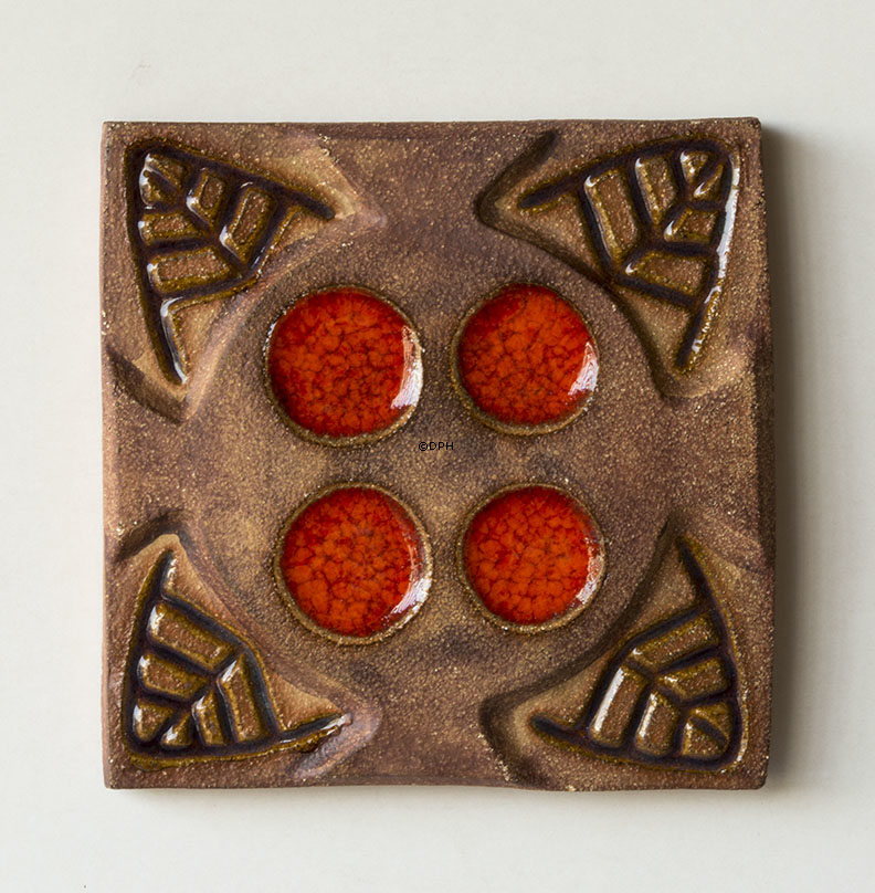 Relief mit Blume, Søholm, Steinzeug Nr. 3574-2